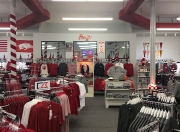 arkansas/devil-s-den-state-park/shop/the-stadium-shoppe-on-razorback