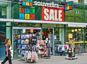 germany/berlin/charlottenburg/shop/berlin-store-at-neues-kranzler-eck