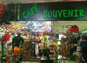 costa-rica/san-jose/barrio-la-california/shop/artesanias-y-souvenirs-didugo