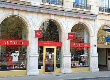 switzerland/geneva/les-paquis/shop/alptitude-original-swiss-souvenirs