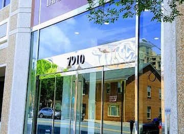 maryland/bethesda/shop/bethesda-square-shopping-center