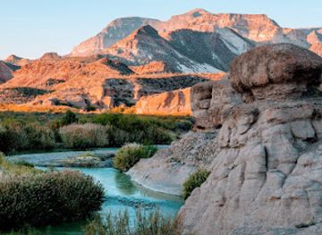 texas/big-bend-national-park/shop/far-flung-outdoor-center