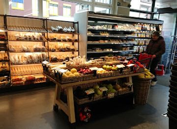 liechtenstein/schaan/shop/denner-satellit