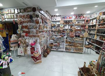 moldova/chisinau/shop/souvenirs-folk-art