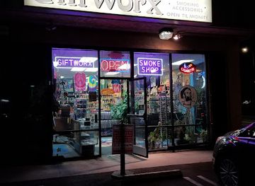 california/san-fernando-valley/shop/giftworx-smoke-shop-gift-shop-van-nuys