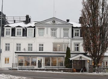 sweden/dalsland/shop/cafe-secondhandstore-by-reto