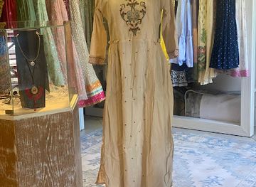 mauritius/agalega/shop/house-of-aura-mauritius