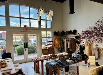 california/chula-vista/eastlake/shop/flora-boutique-sd