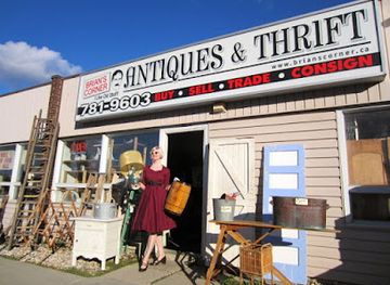 canada/winnipeg/assiniboine-park/shop/brian-s-corner-antiques-thrift