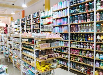 cambodia/phnom-penh/chamkar-mon/shop/hong-kong-shop-3