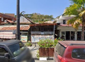 indonesia/labuan-bajo/shop/toko-oleh-oleh-dan-souvenir-labuan-bajo-nur-art-shop