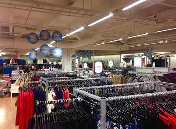 finland/halti/shop/luhta-tehtaanmyymala