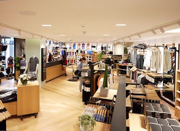 south-korea/yeongdong-region/shop/lululemon-parnas-mall-store
