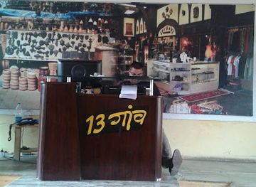 india/himalayas/shop/samaun-the-himalayan-store