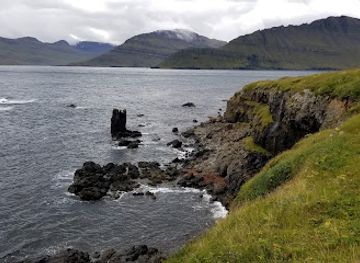 iceland/east-fjords/shop/easter-cave