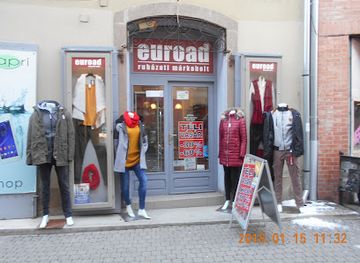 hungary/eger/shop/euroad-ruhazati-markabolt