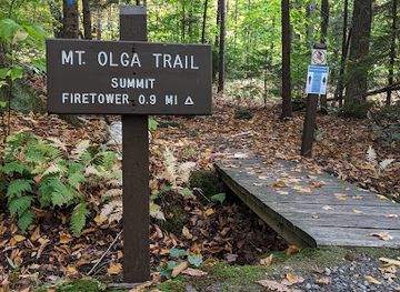 vermont/molly-stark-state-park/shop/mt-olga-trailhead