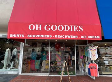 california/la-jolla/shop/shirt-and-goodies-in-la-jolla