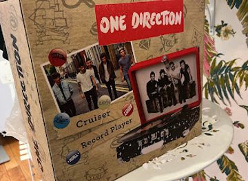 new-hampshire/hanover/shop/michael-s-audio-video