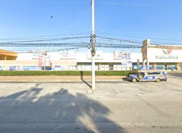 philippines/subic/shop/w-department-store-subic