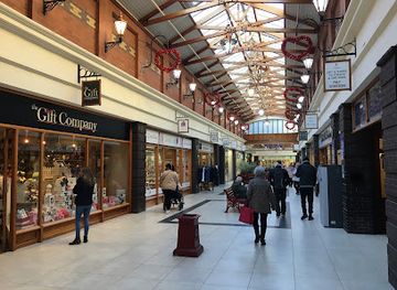united-kingdom/llandudno/shop/victoria-shopping-centre