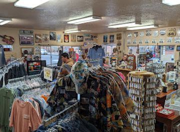 arizona/navajo-county/shop/arizona-66-trading-company-llc