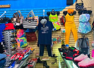 puerto-rico/luquillo-mountains/shop/embelecos-mirandita