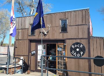 oregon/painted-hills/shop/windcarver-gifts