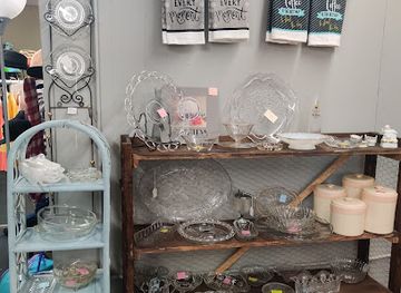 alabama/dothan/shop/lolley-pops-thrift