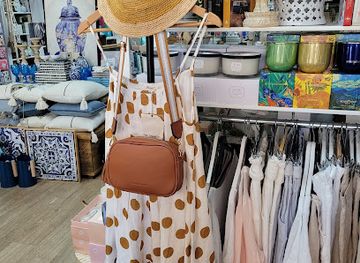 australia/north-east-south-australia/shop/moose-on-the-jetty