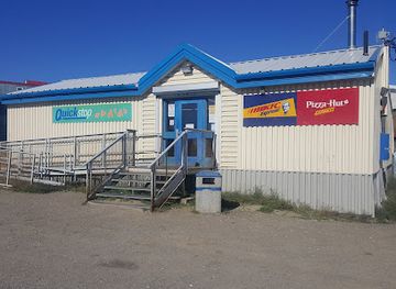 canada/iqaluit/shop/quickstop