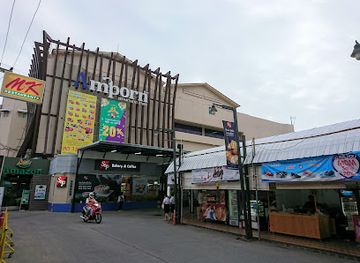 thailand/ayutthaya/shop/amporn-department-store