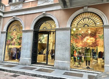 italy/milan/shop/the-store