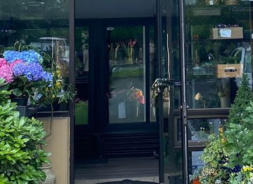 washington/redmond/shop/redmond-floral-local-custom-designs