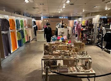 norway/oslo/shop/steen-strom-department-store