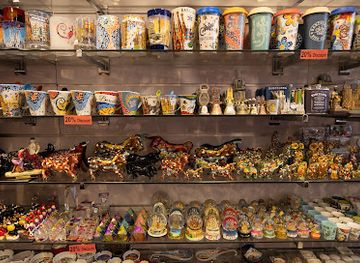 spain/barcelona/shop/little-barcelona-souvenirs-the-gift-shop