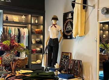 singapore/kampong-glam/shop/kerbside-co