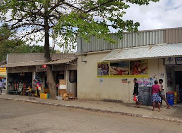 vanuatu/banks-islands/shop/au-bon-marche-downtown