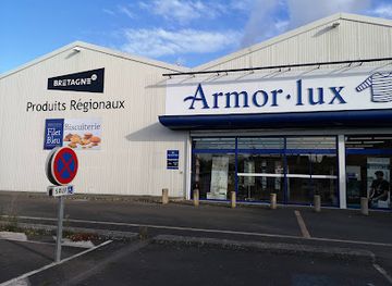 france/mont-saint-michel-bay/shop/armor-lux