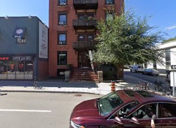 canada/ottawa/elgin-street/shop/thirteen-strings