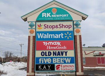 rhode-island/newport-county/shop/rk-newport-towne-center