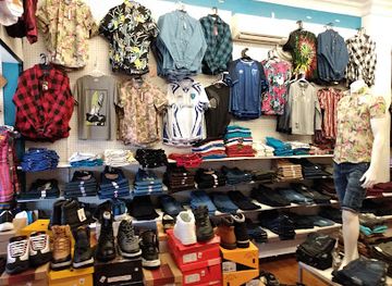 new-jersey/trenton/shop/tienda-tipica-de-moda-s