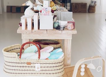 new-york/montauk/shop/honey-hive