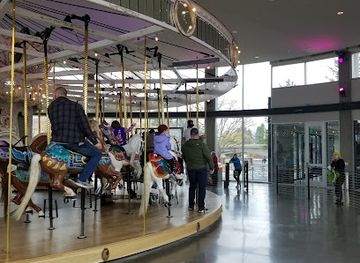 washington/spokane-river/shop/looff-carrousel-and-gift-shop