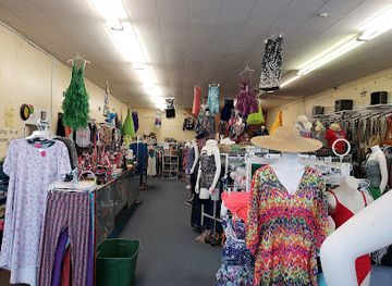 west-virginia/parkersburg/shop/too-small-shop