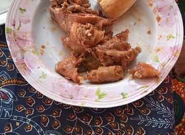 burkina-faso/po/shop/resto-chez-chez-main