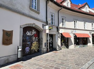 slovenia/lower-carniola/shop/carniola-antiqua-trgovina-in-posredovanje-d-o-o-ljubljana-trubarjeva-9