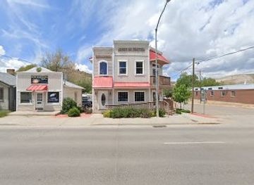 wyoming/rock-springs/shop/woming-raised-gifts