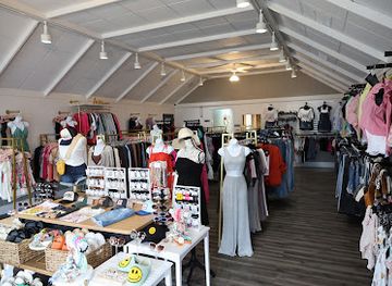 indiana/the-indiana-uplands/shop/crave-more-boutique