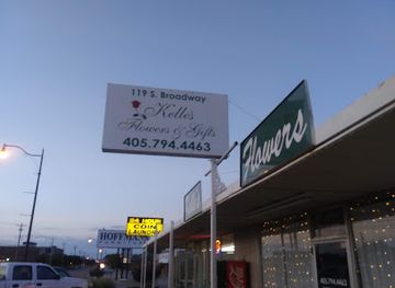 oklahoma/moore/shop/kelle-s-flowers-gifts